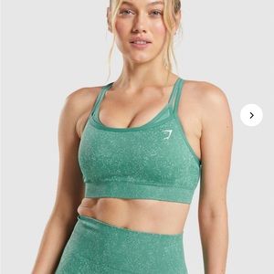 Gymshark • sports bra